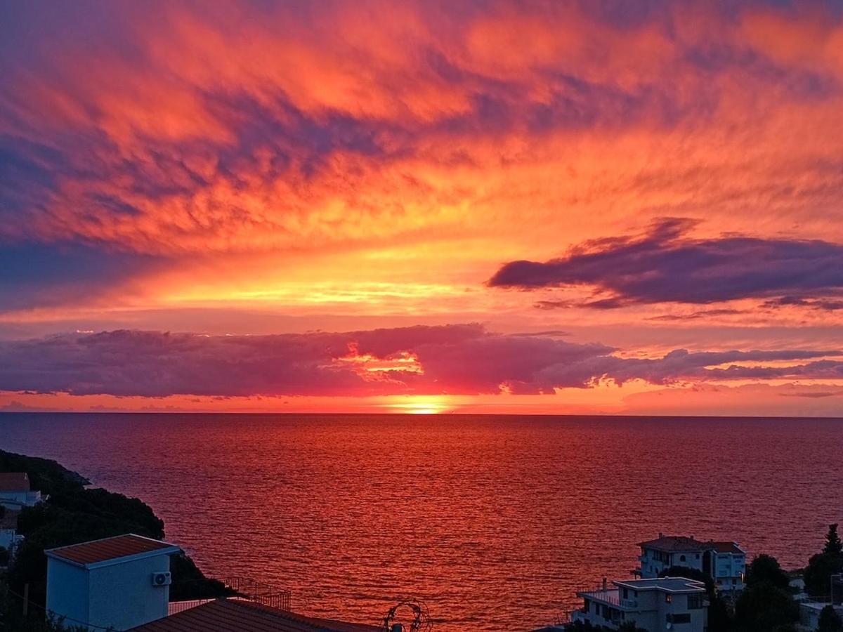 Carefree Apartments Ulcinj Bagian luar foto