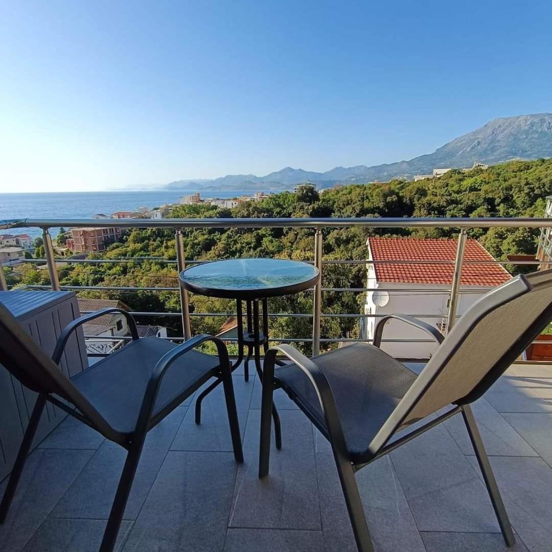 Carefree Apartments Ulcinj Bagian luar foto