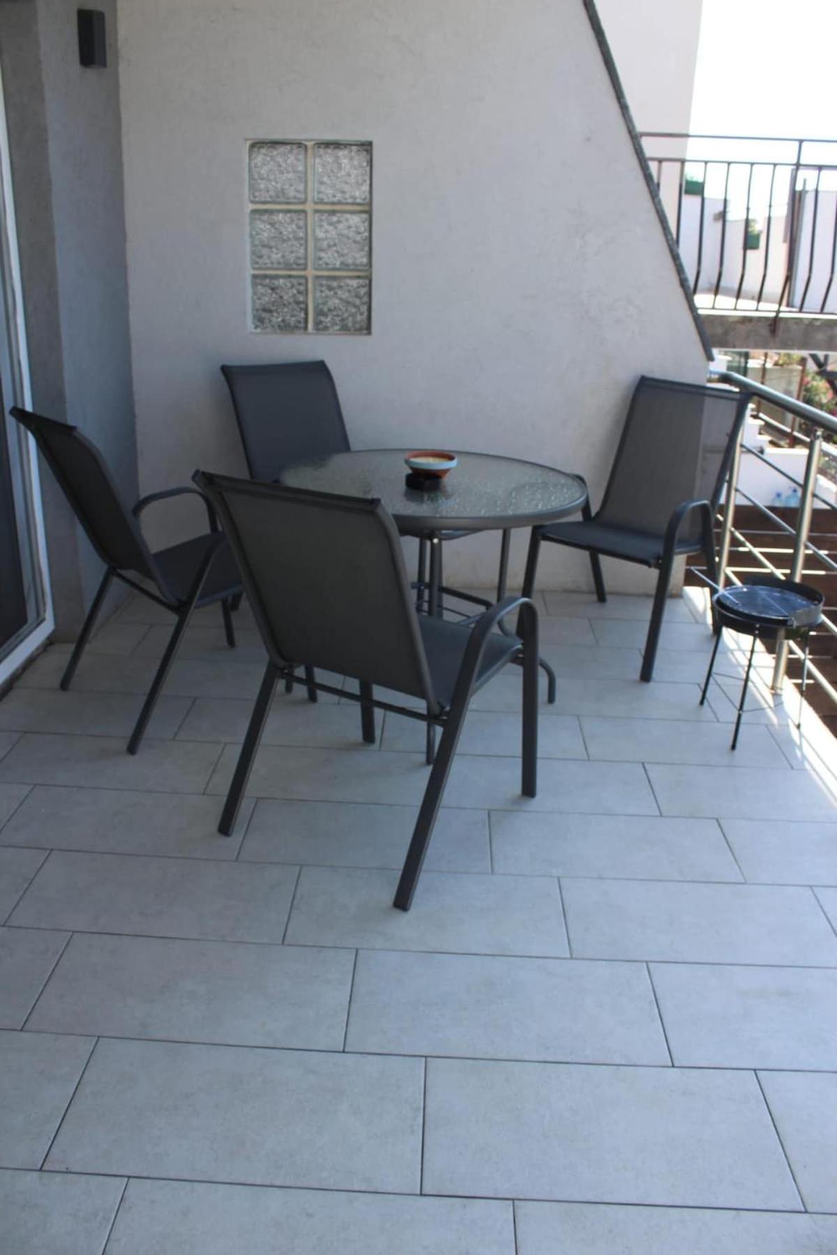 Carefree Apartments Ulcinj Bagian luar foto